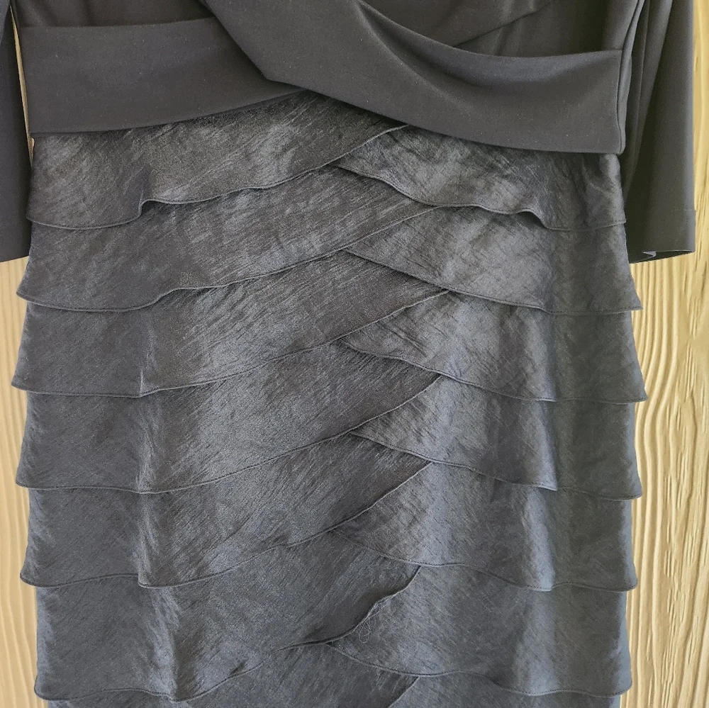 Adrianna Papell Party Dress - Picture 7 of 16